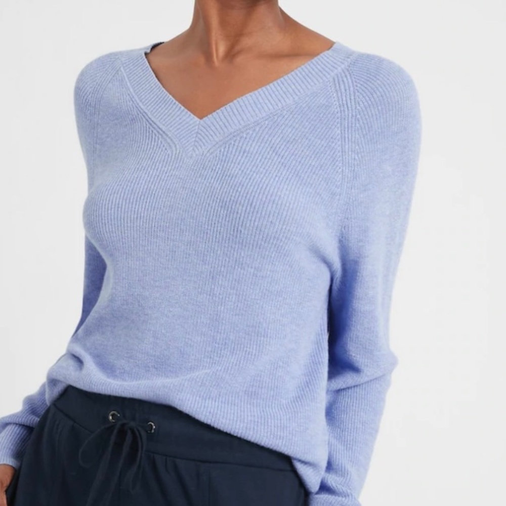 v neck sweater